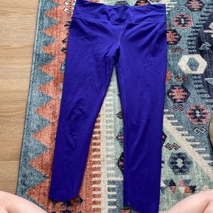 Athleta Velocity Laser Cut Capri